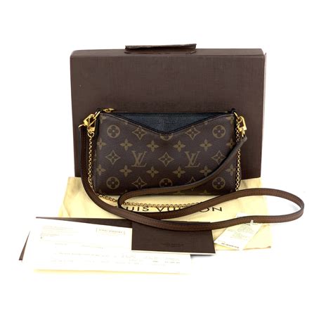 louis vuitton pallas clutch noir.